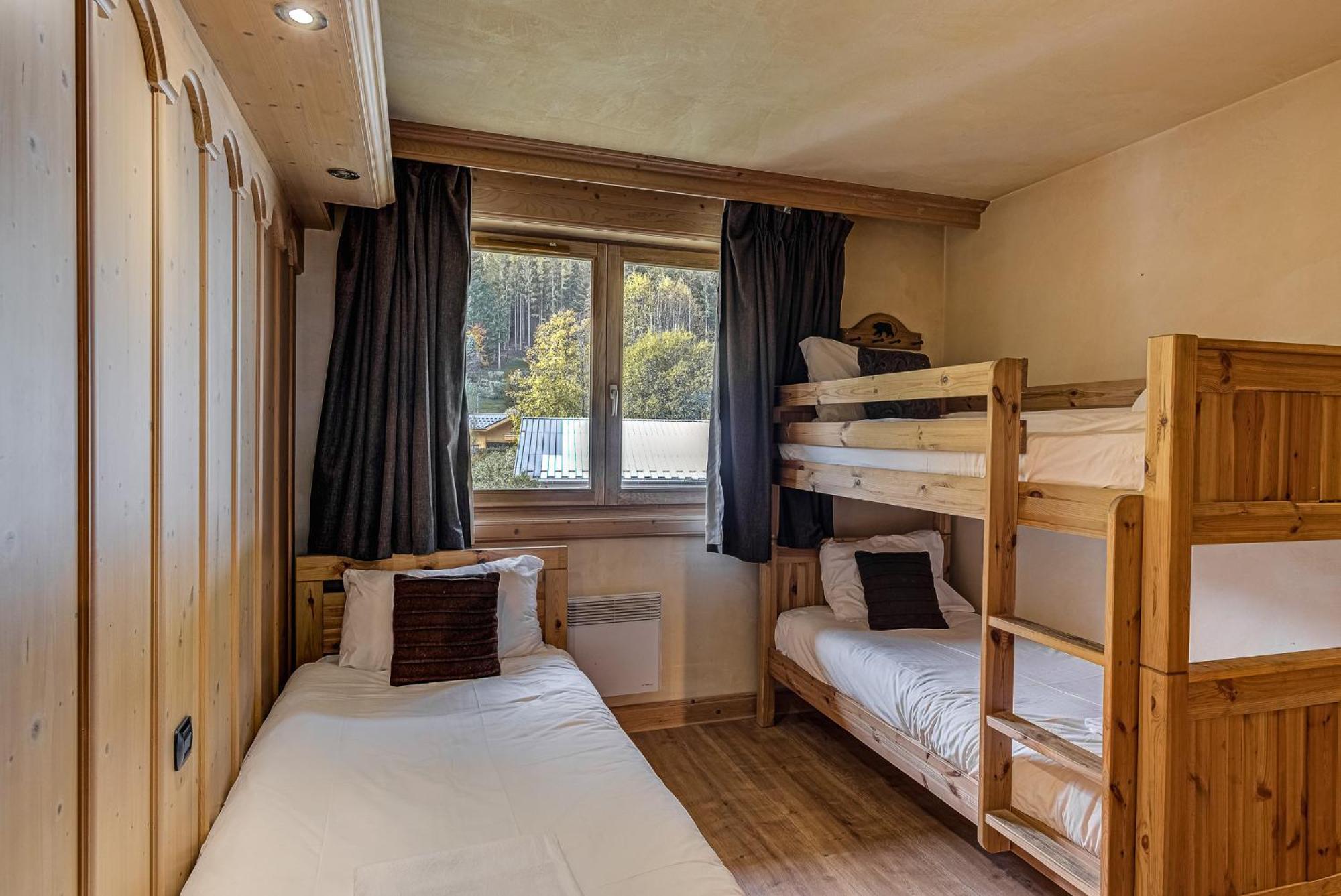 Apartment Longview - Alpes Travel - Central Chamonix - Sleeps 8 Buitenkant foto