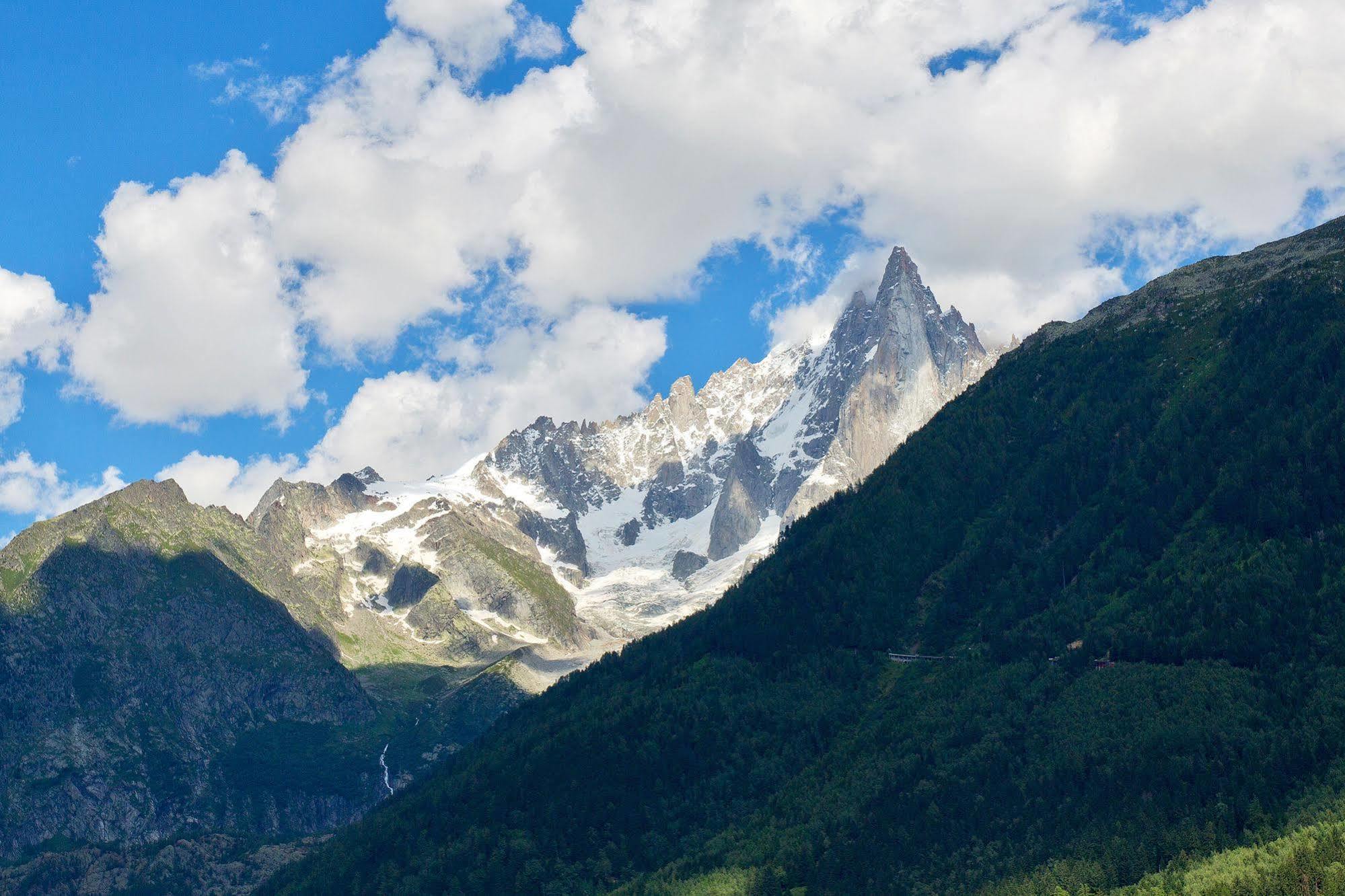 Apartment Longview - Alpes Travel - Central Chamonix - Sleeps 8 Buitenkant foto